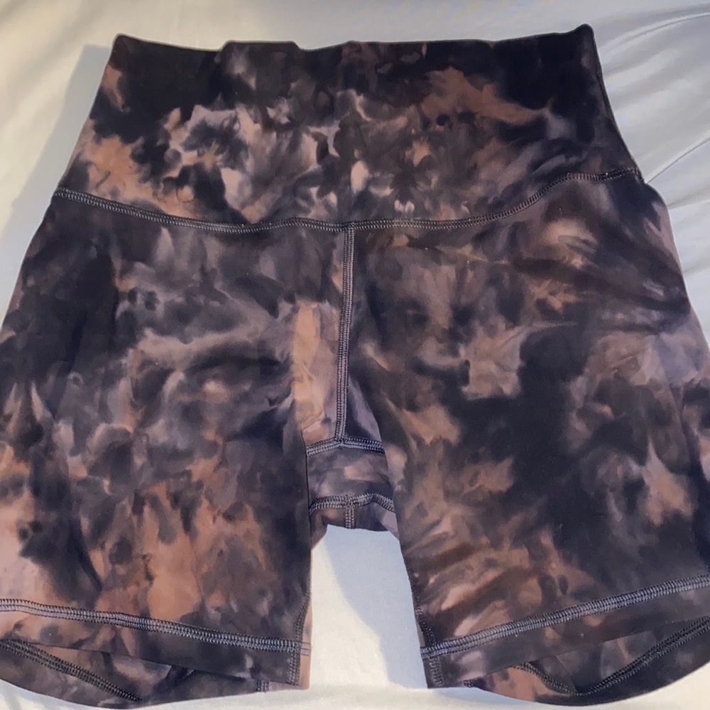 Lululemon Align shorts 6in length
